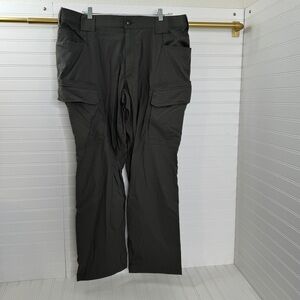 NEW Mens Duluth Trading Co. 40W 32L Relaxed Fit Cargo Pants Grey